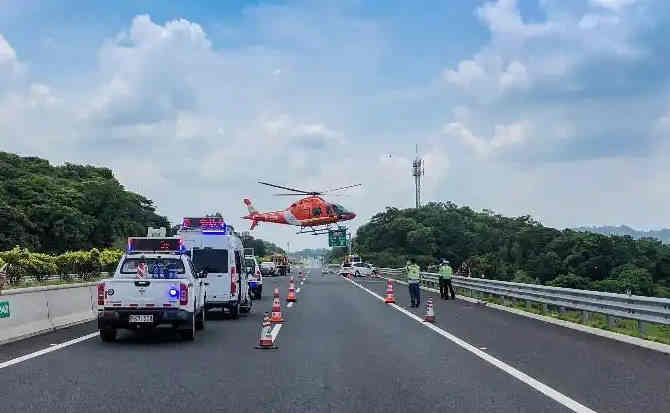 宜黄高速公路汽车救援案例